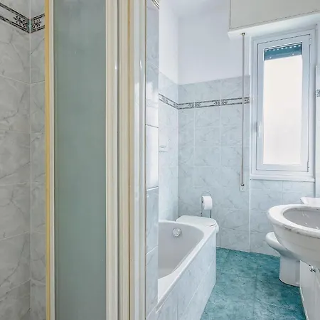 3 Bedroom Gorgeous In *