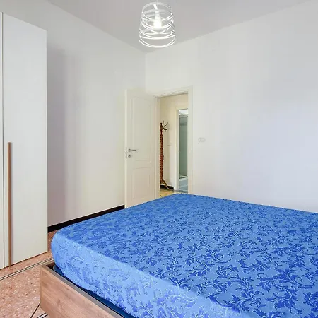 3 Bedroom Gorgeous In Apartamento Rapallo